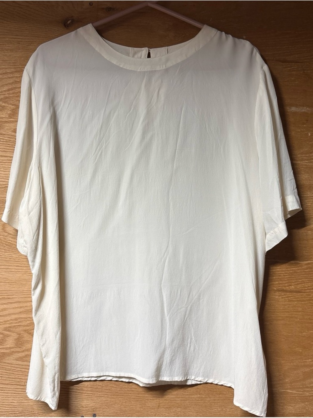 Christie & Jill Vintage Cream Short Sleeve Sil Blouse